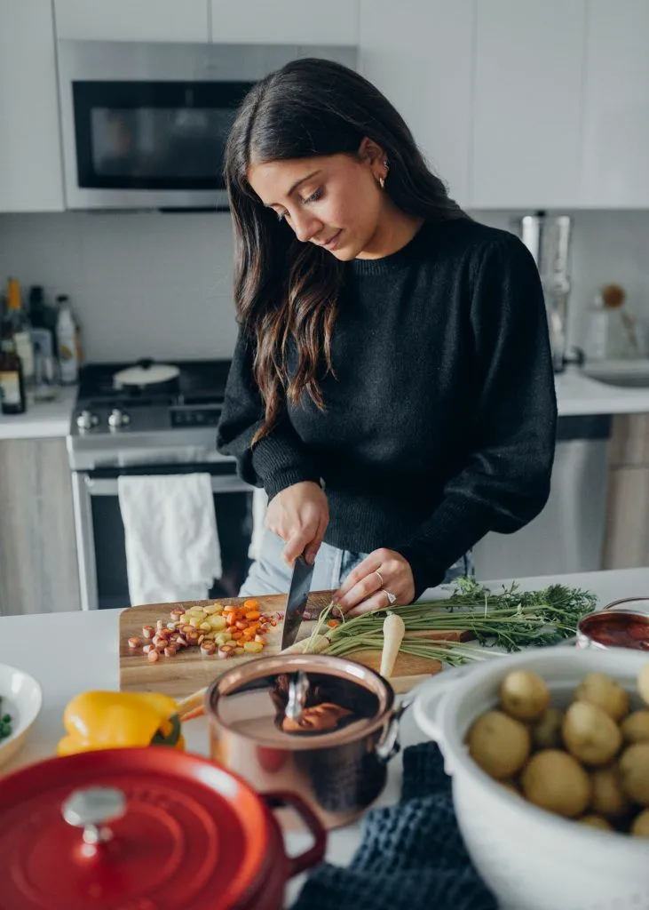 Organized workspace for food preparation